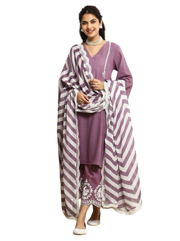 Fresh & Floral ? XXL Cotton Dress with Stunning Embroidery & Prints(XL)