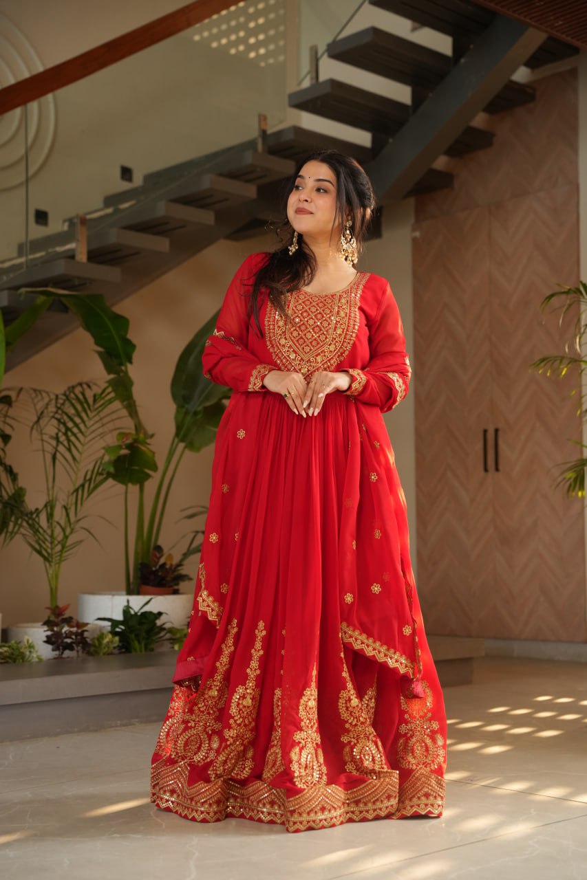 Women's Cotton Embroidered Anarkali Gown With Dupatta Set - Image 19